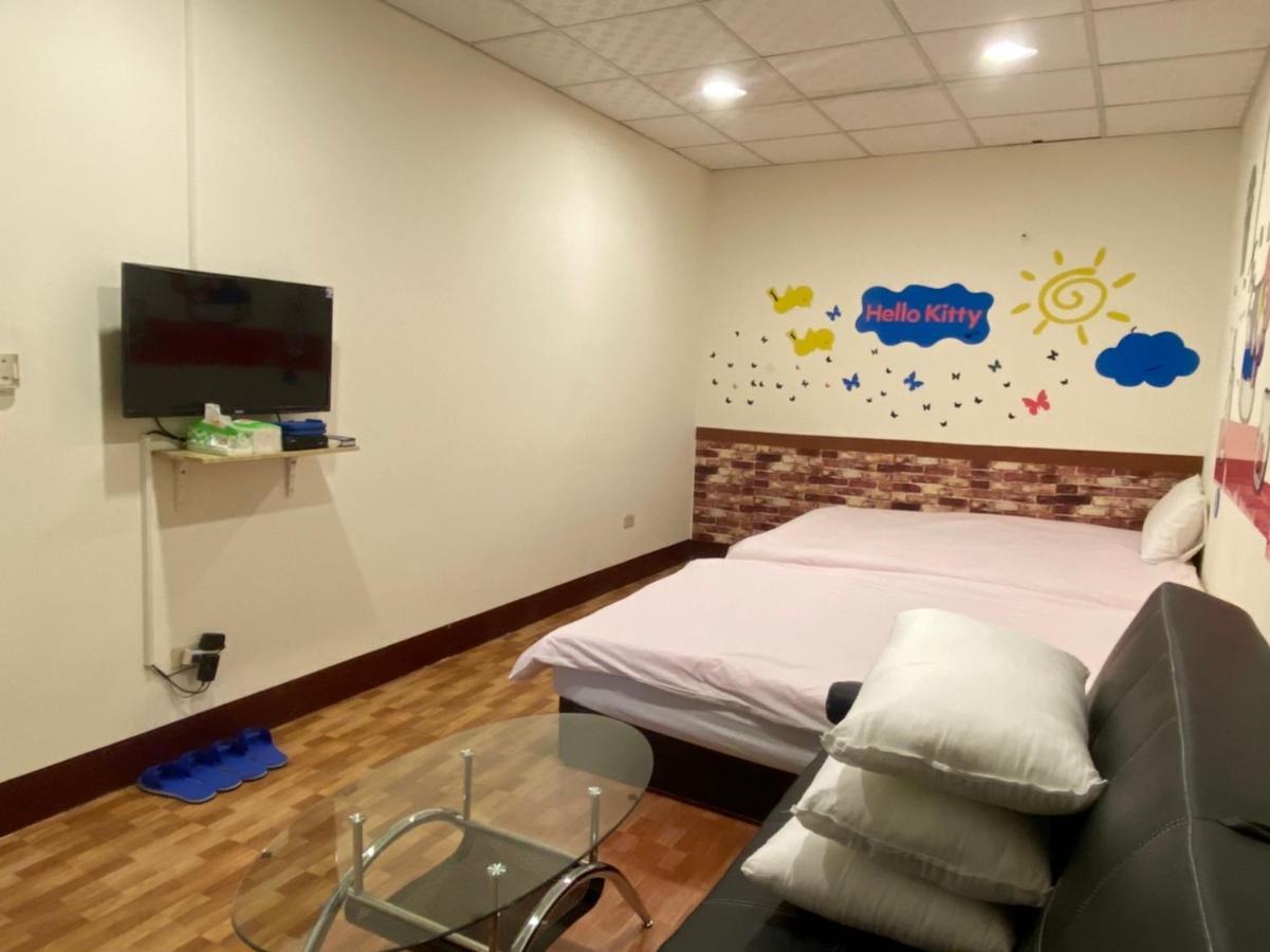 旅fun逢甲 Apartment Тайджун Екстериор снимка